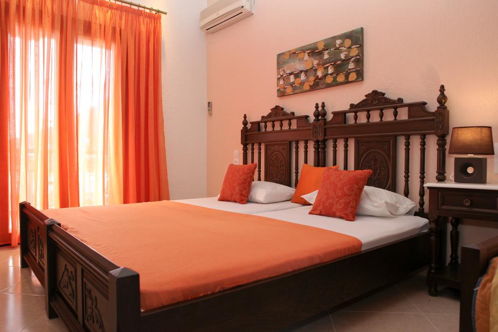 Maria Studios Neo Klima Luaran gambar
